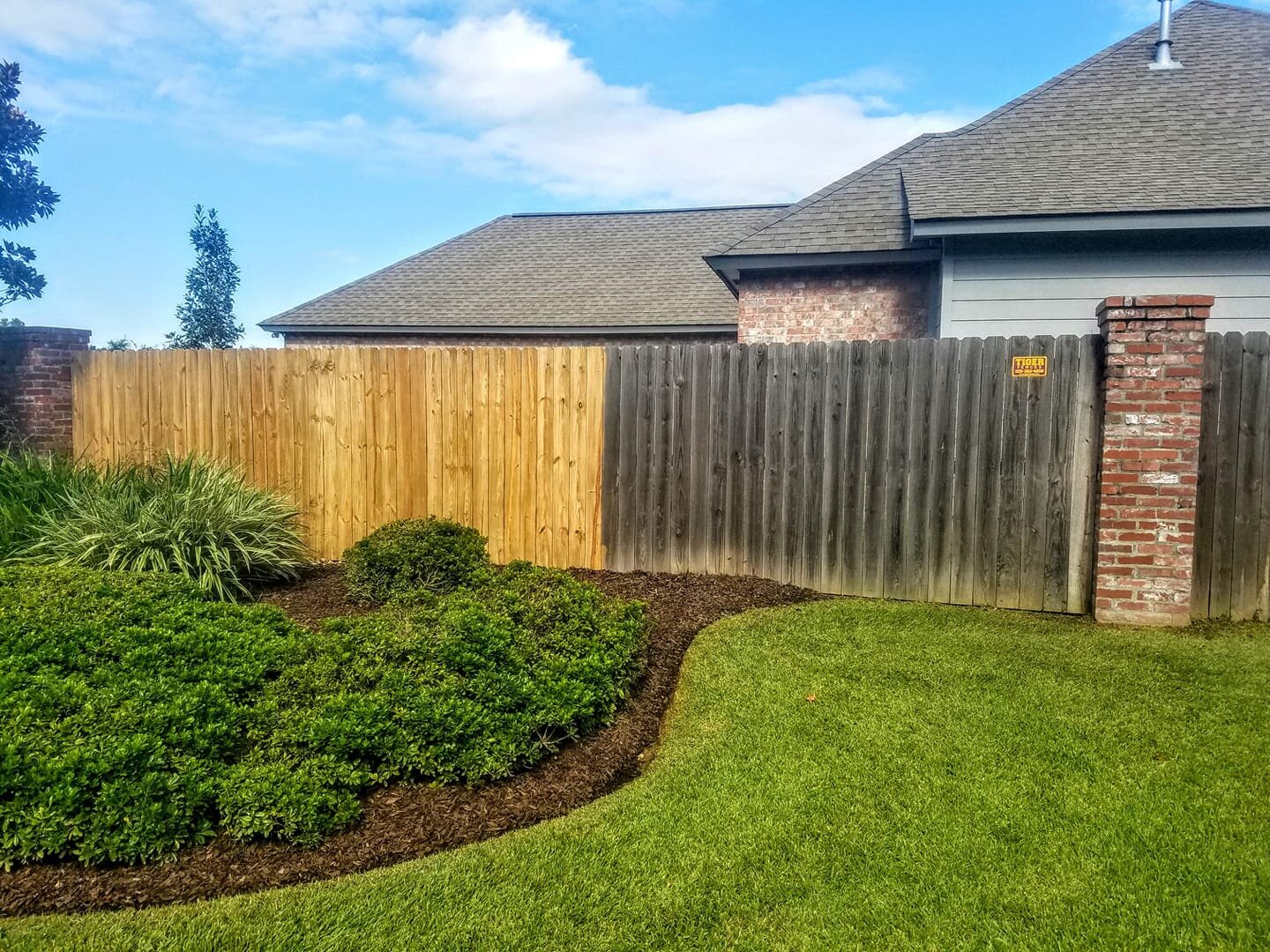 Fence and Deck Cleaning Company in Virginia Beach
